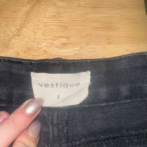 Vestique Black Mini Skirt with Eyelet Detail - Picture 3 of 3